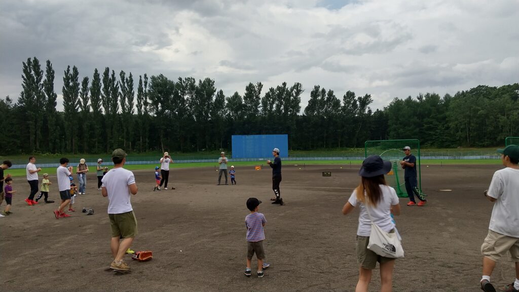 平岡公園ベースボール体験イベント「野球教室」開催について